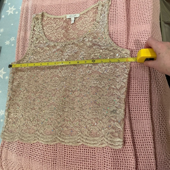 Shimmery Gold Lace Blouse - Picture 10 of 10